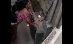 Novinhas fudendo na favela