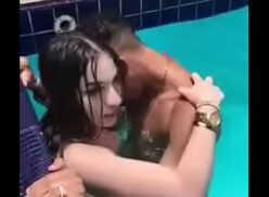 Festa na piscina