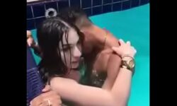 Festa na piscina