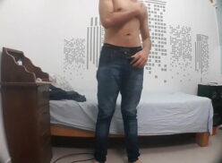 Jovenes desnudos