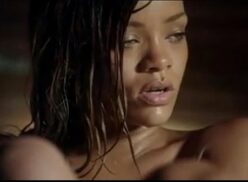 Rihanna follando