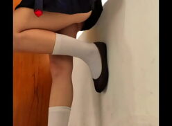Sexo con uniforme escolar