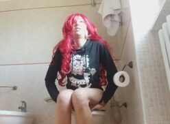 Toilet voyeur porn