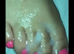Pink feet